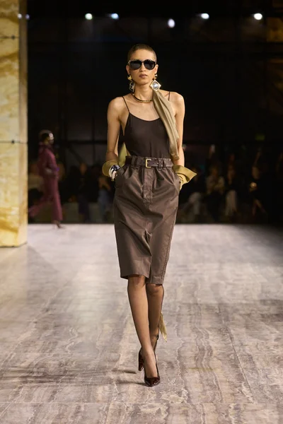 Look 21